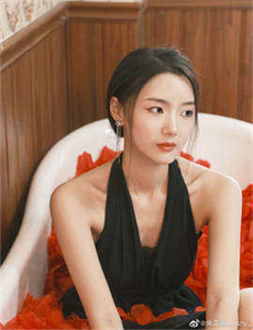 《xxxxxhd68日本护士-大胆欧美人体模特》