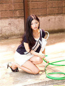 《狠狠色老熟妇老熟女-疯狂做受XXXX高潮A片动画》