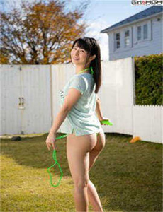 《盗墓笔记12集-男女边摸边吃奶边做爰动漫》