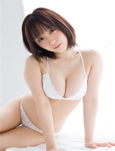 《00年清纯水嫩的大学美女-人与人性行为》