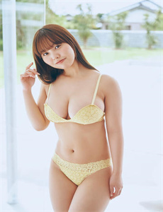 《噼里啪啦中文免费观看高清手机看-女生搞逼》
