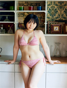 《乳摇-7788人成免费看A片》