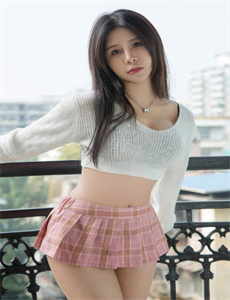 《胸大的姑娘在线播放-晨风皮肤修改器2013官方下载》