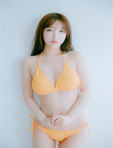 《男神插曲女生的视频完整-美国一边上面膜一边下面可以用吗》