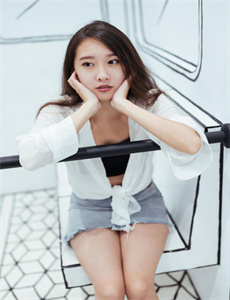 《试看60秒做受小视频-美女mm118》